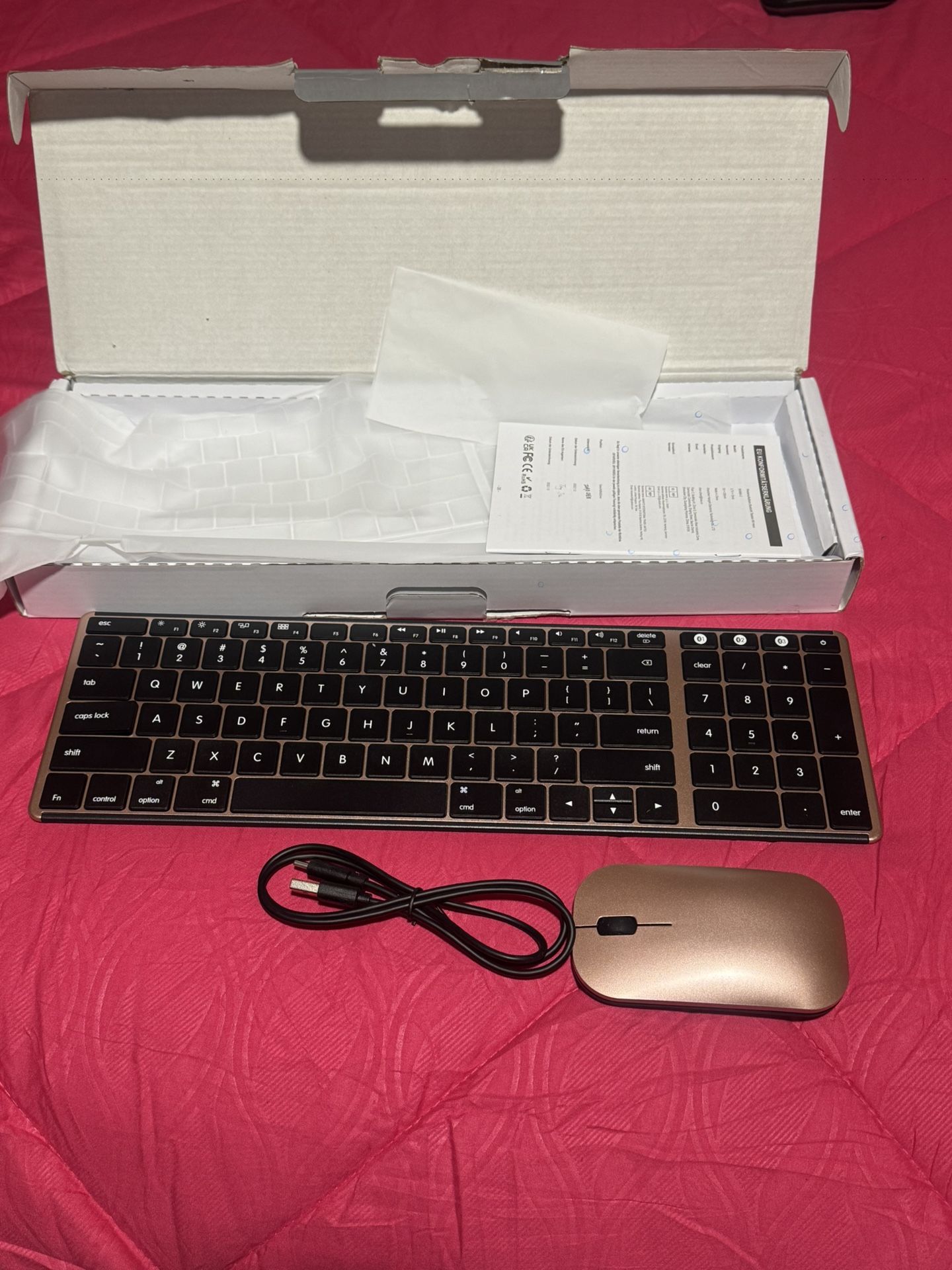 Wireless Bluetooth Keyboard And Mouse For Mac, Multi-Device Rechargeable Slim Keyboard And Mouse Stainless Steel Full Size, Compatible With MacBook Pr