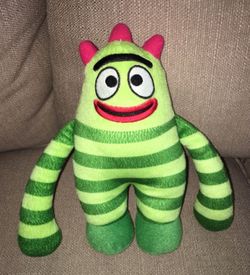 Yo Gabba Gabba Brobee Furry Plush Doll GabbaCaDabra Green monster stuff toy
