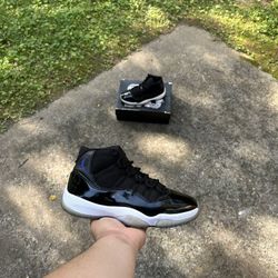 Jordan 11 Space Jam