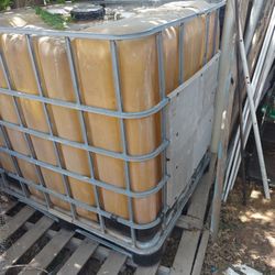 330 Gallon WaterTank