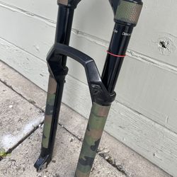 RockShox 140mm Pike Select Charger RC 29in Boost Fork