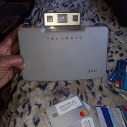 Polaroid 320 Camera Antique 