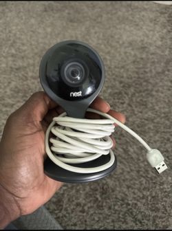 Google Nest Cam Indoor - 1st Gen -Wired Indoor Camera - 24/7 Live Video and Night Vision