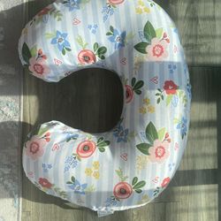 nursing pillow