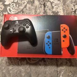Used Nintendo Switch PLUS controller and HDMI cable 