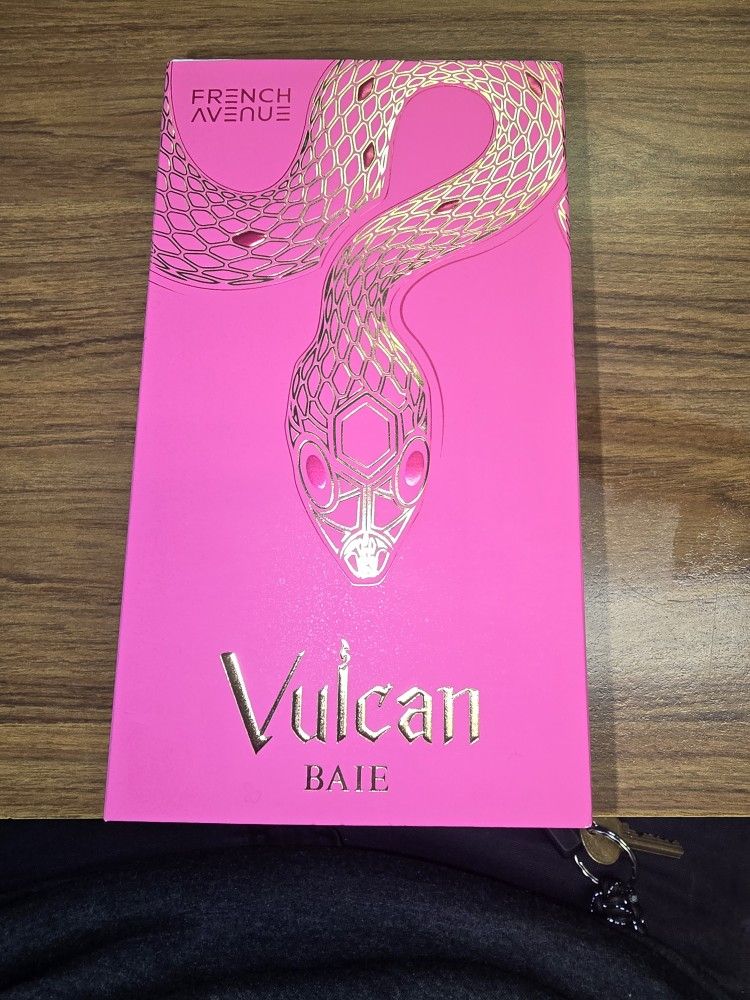 Vulcan Baie By French Avenue