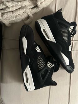 Jordan 4 white lightning size 11