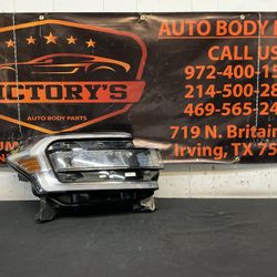 FORD EXPEDITION 2022-2024 RH HEADLIGHT LED OEM