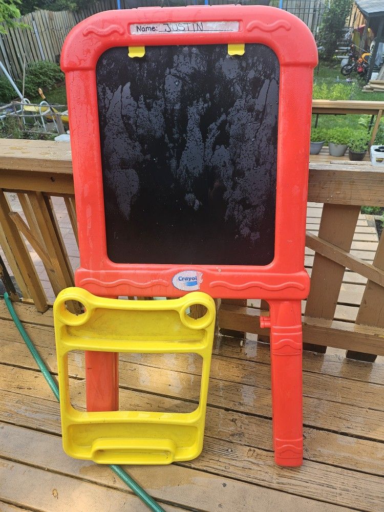 Crayola Creative Fun Double Easel