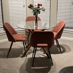 40 Inch Round Table + 4 Chairs 