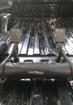 Bully stepside, only 1! Fits on any vehicle.