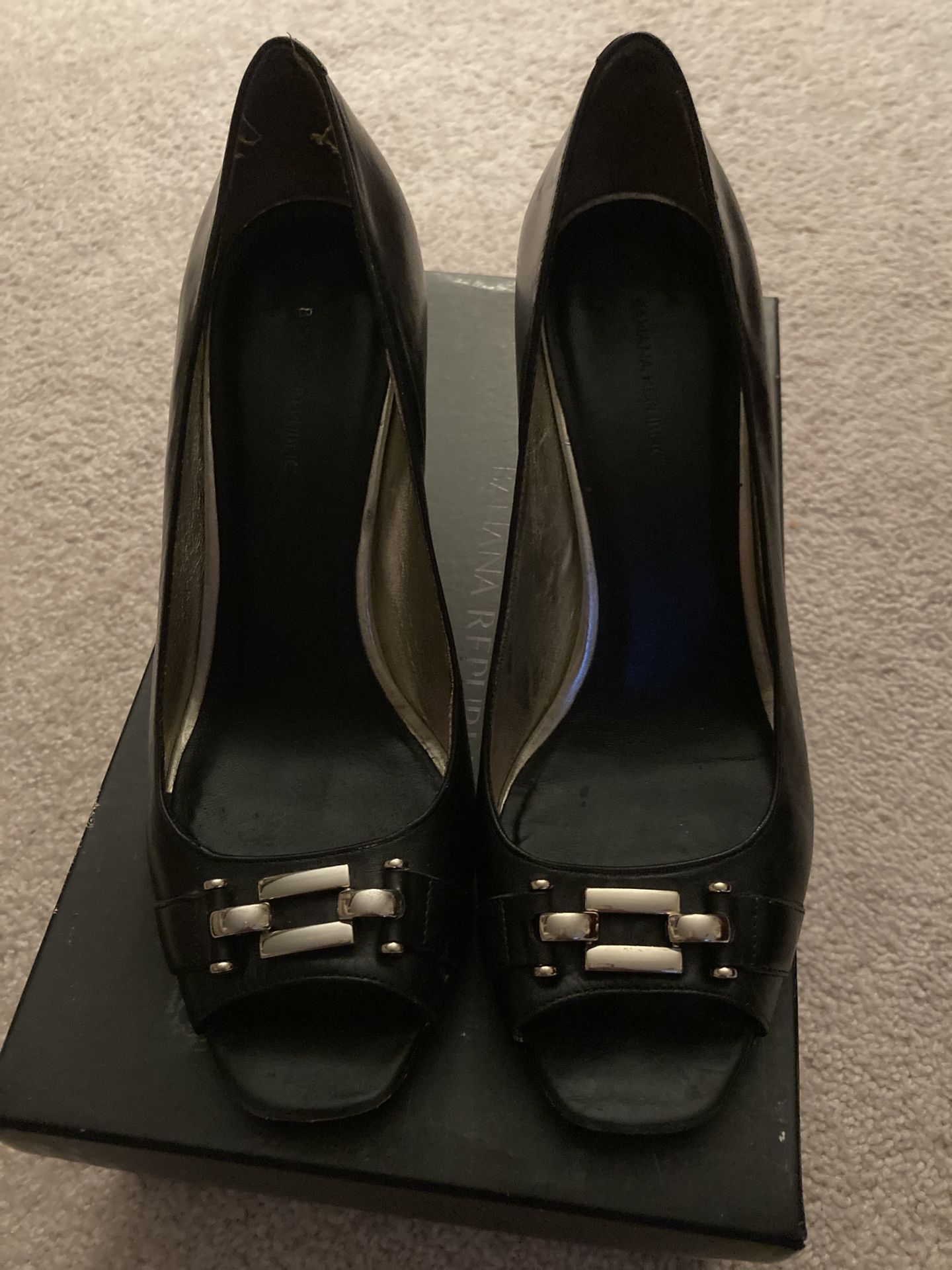 Banana Republic Black Leather Pumps