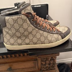 Authentic Mens Gucci Shoes  Size 11.5