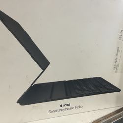 iPad Smart Keyboard Folio 