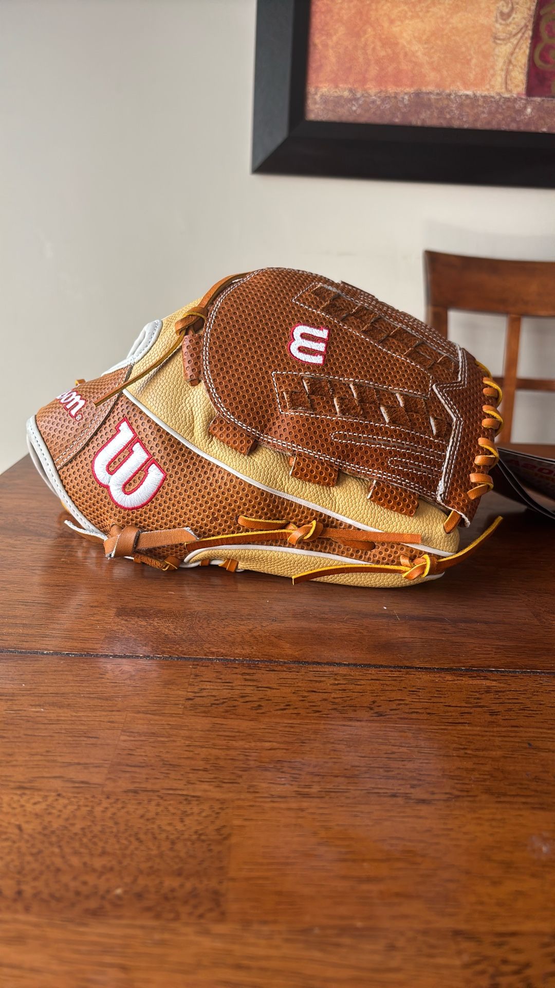 Wilson A2000 FastPitch Glove