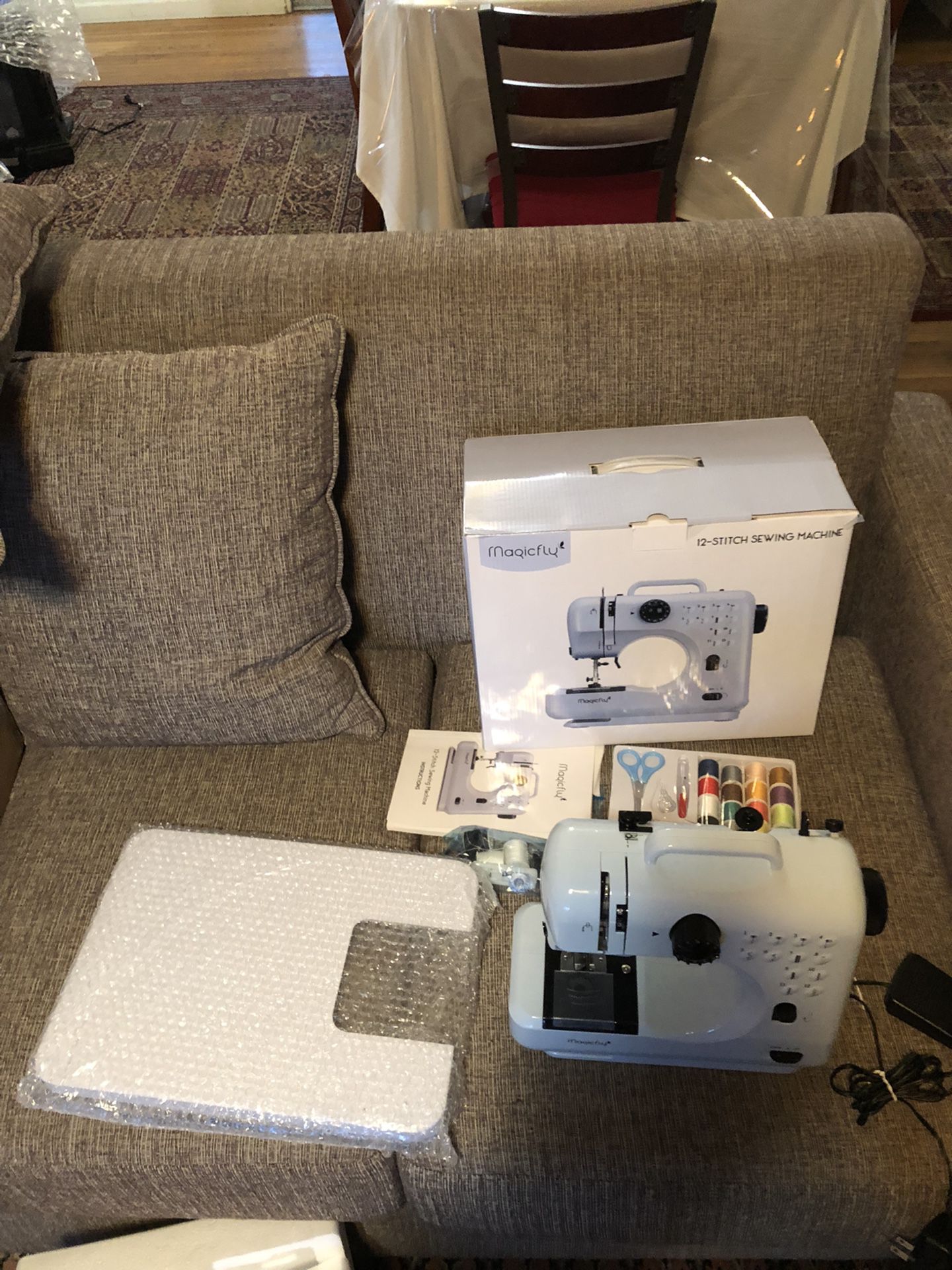 Price Is Firm Brand New Magic Fly Mini Sewing Machine Tested Works  Perfectly when you come ill fully test it for you for Sale in Spring  Valley, CA - OfferUp