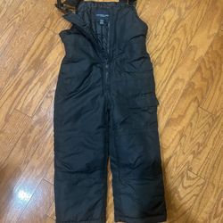 KIDS SNOW SUIT SIZE 5/6