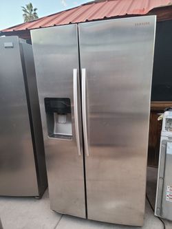 Refrigerator  Samsung