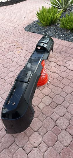 2019–2025 Mercedes-Benz G550 OEM Rear Bumper
