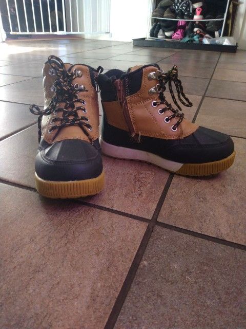 Children's Boots Size 12