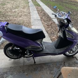 2008 Chongqing 150cc Scooter 