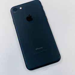 IPhone 7   Fully unlocked 