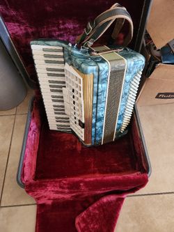 Scandalli Accordian $150 OBO