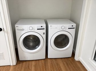 LG washer and dryer