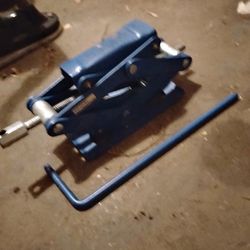 Pneumatic Floor Jack 2000lbs
