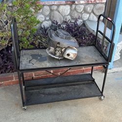 Rolling cart