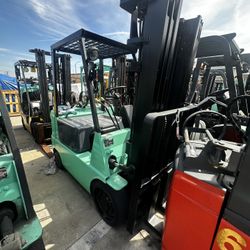 Mitsubishi Forklift, 4000 Lbs, 3 Stage