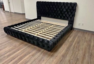 NEW Black Platform King and Queen Size Tufted Bed Frame