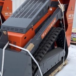 Hurricane 700 Mini Skid Steer 