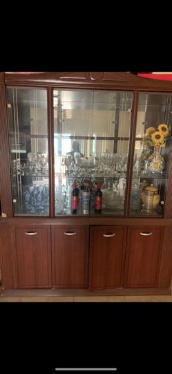 Decorative Wooden Showcase