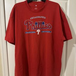 Men’s Philadelphia Phillies T-Shirt (2XL)