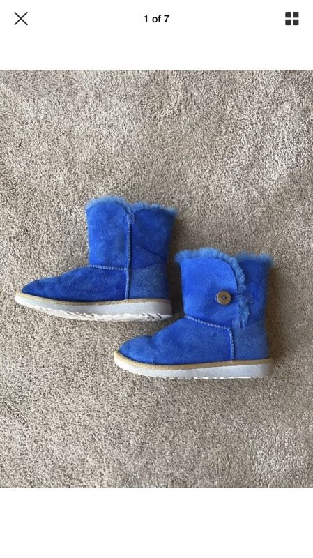 Ugg Australia Girls Boots - Size 4