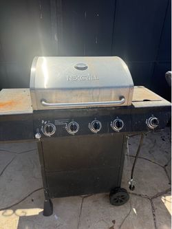 Girls barbecue free