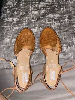 Women Mexican sandals