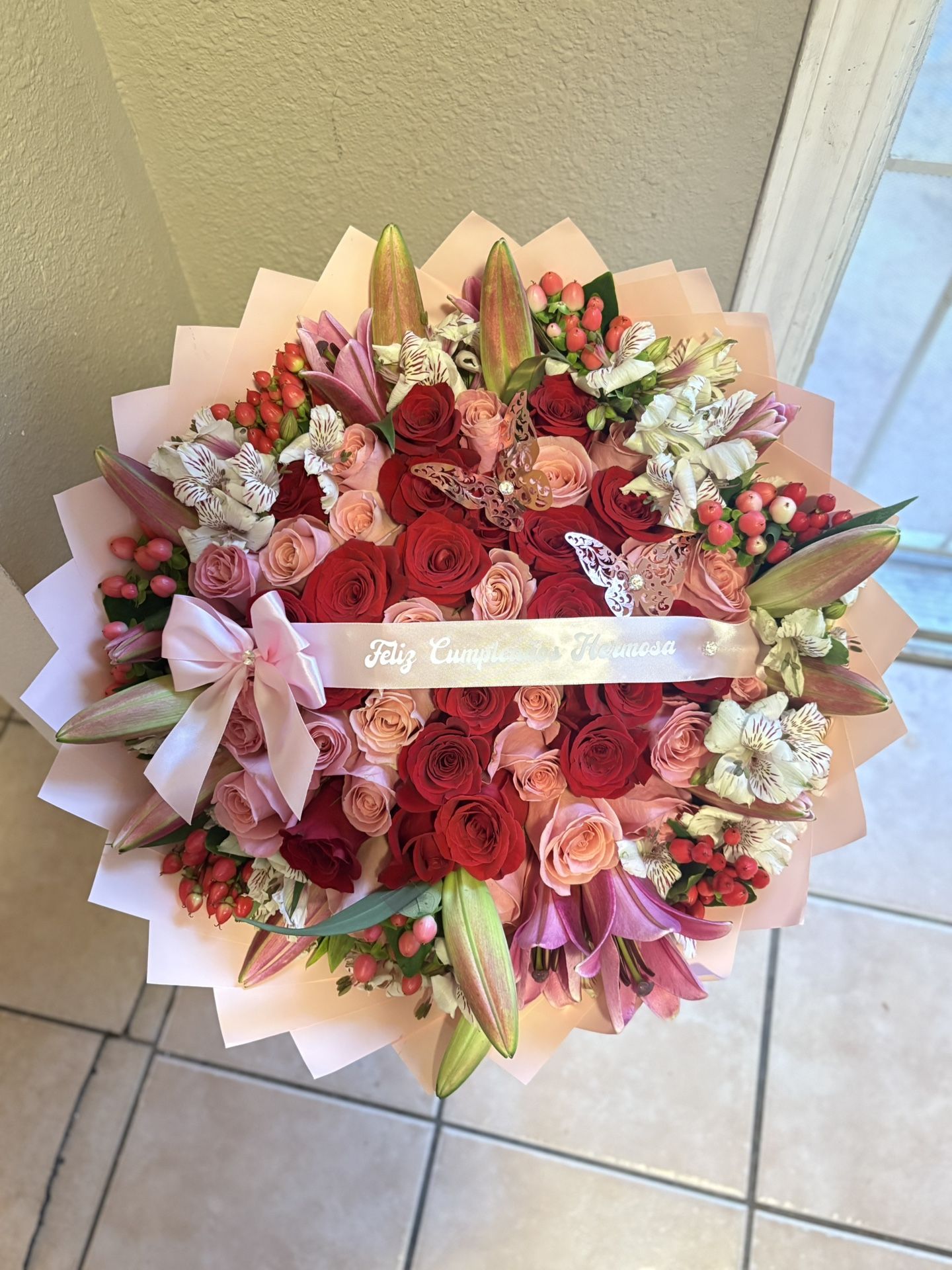 Ramo Buchon Roses Mixed Flower Bouquet 