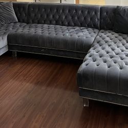 Sectional Couches