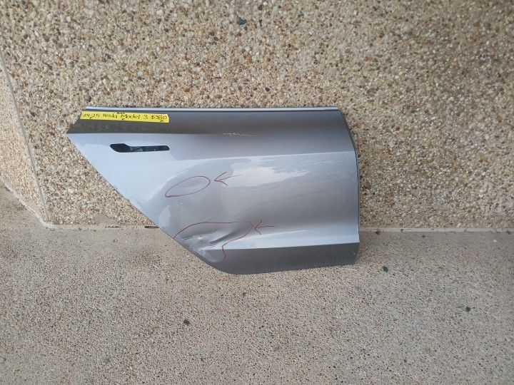 2020-25 Tesla Model 3 Right Back Door 