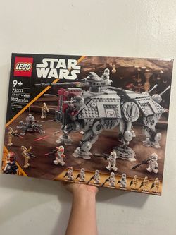 Brand new Lego Star Wars set