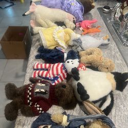 Vintage Plush Collection Including Eden, Boyd, And Beanie Babies 15 Total