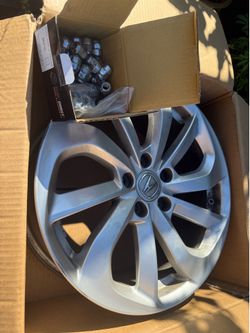 2016-2018 Acura RDX OEM 10 spoke 18 inches alloy rims/wheels with locks and nuts