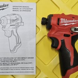 milwaukee M12 subcompact brushless 1/4" Hex impact driver
