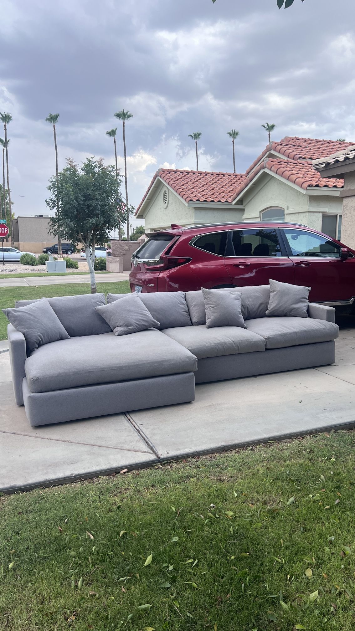 Crate & Barrel 2-Piece Grey L-Shaped Sectional – Barely Used + FREE Delivery!