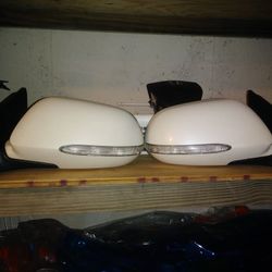 2008 Acura TSX mirrors in good condition