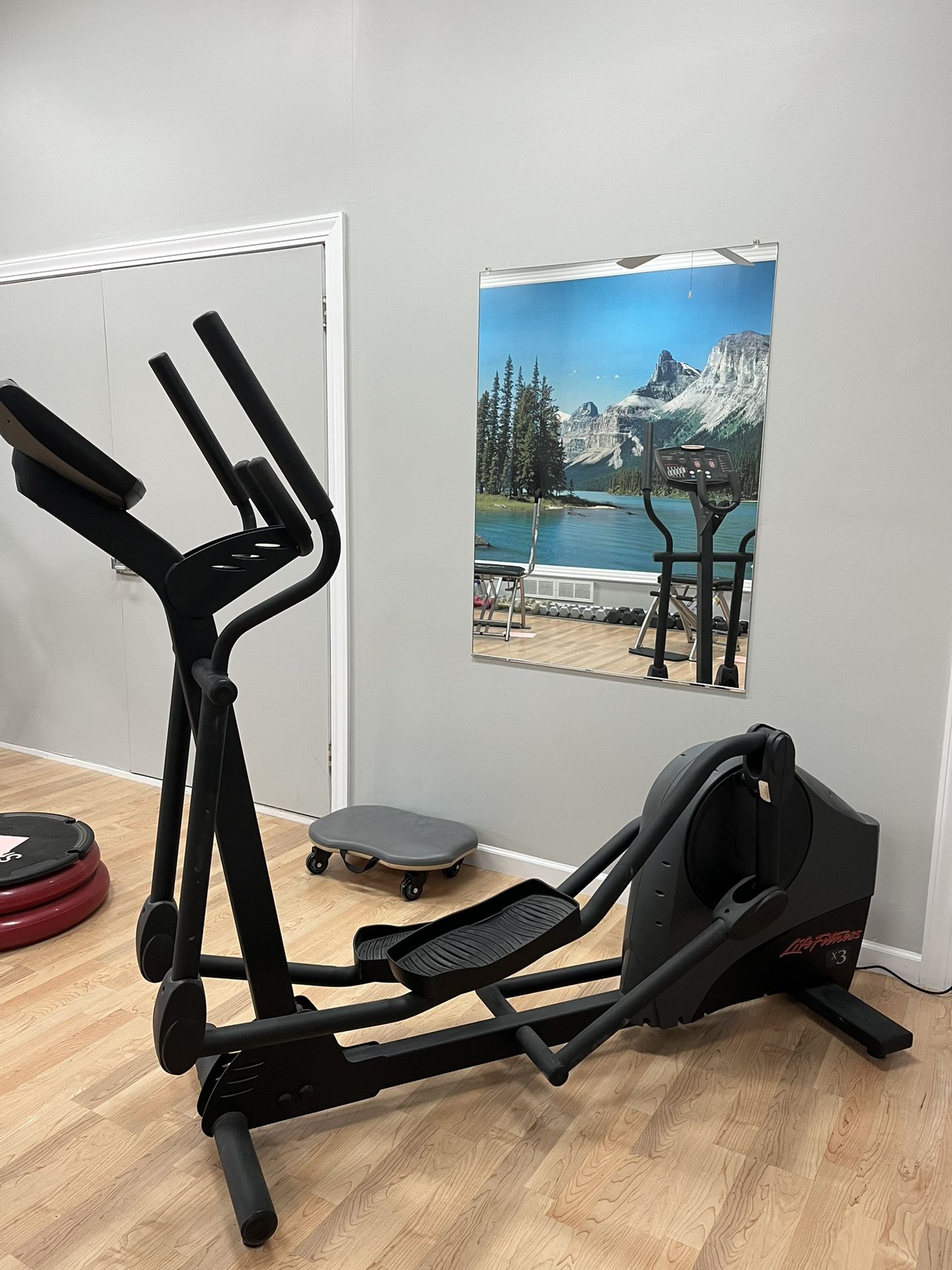 Life Fitness Elliptical X3