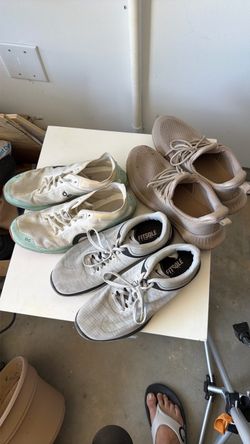 Bundle of 3 Pairs of Sneakers - Men's US Size 8 (On Cloud, Nike, Casual)