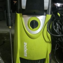 Pressure Washer 